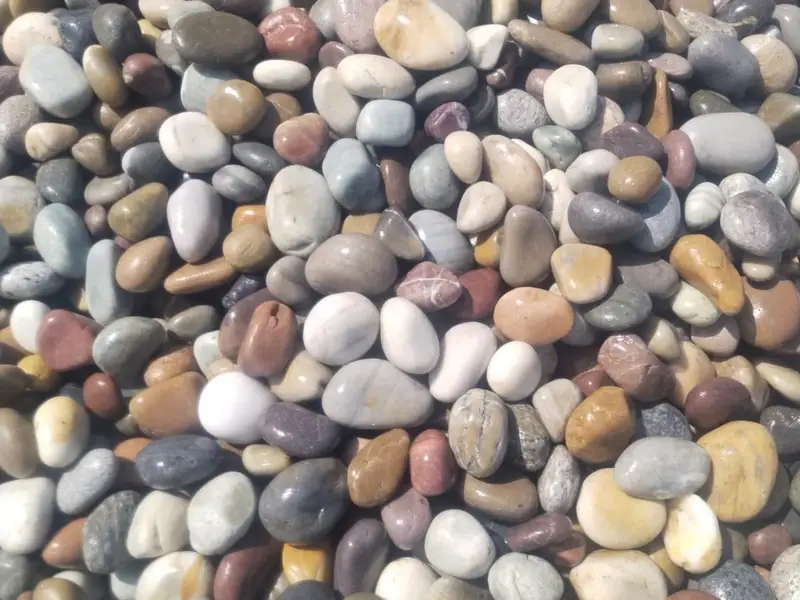 Example photograph of Mixed river pebbles