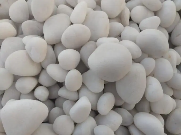 Example photograph of White river pebbles