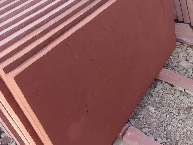 Example photograph of Agra Red